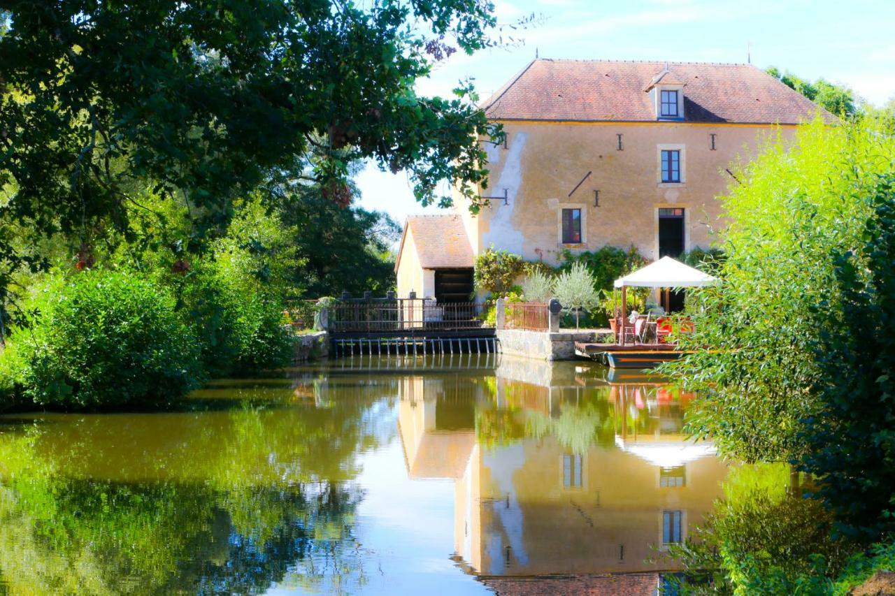 ホテル Le Moulin De Gateau Saint-Pierre-les-Etieux エクステリア 写真